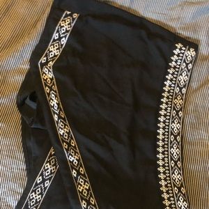 Kendal and Kylie skort